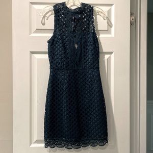 (Revolve) Saylor green dress bought on Revolve size small